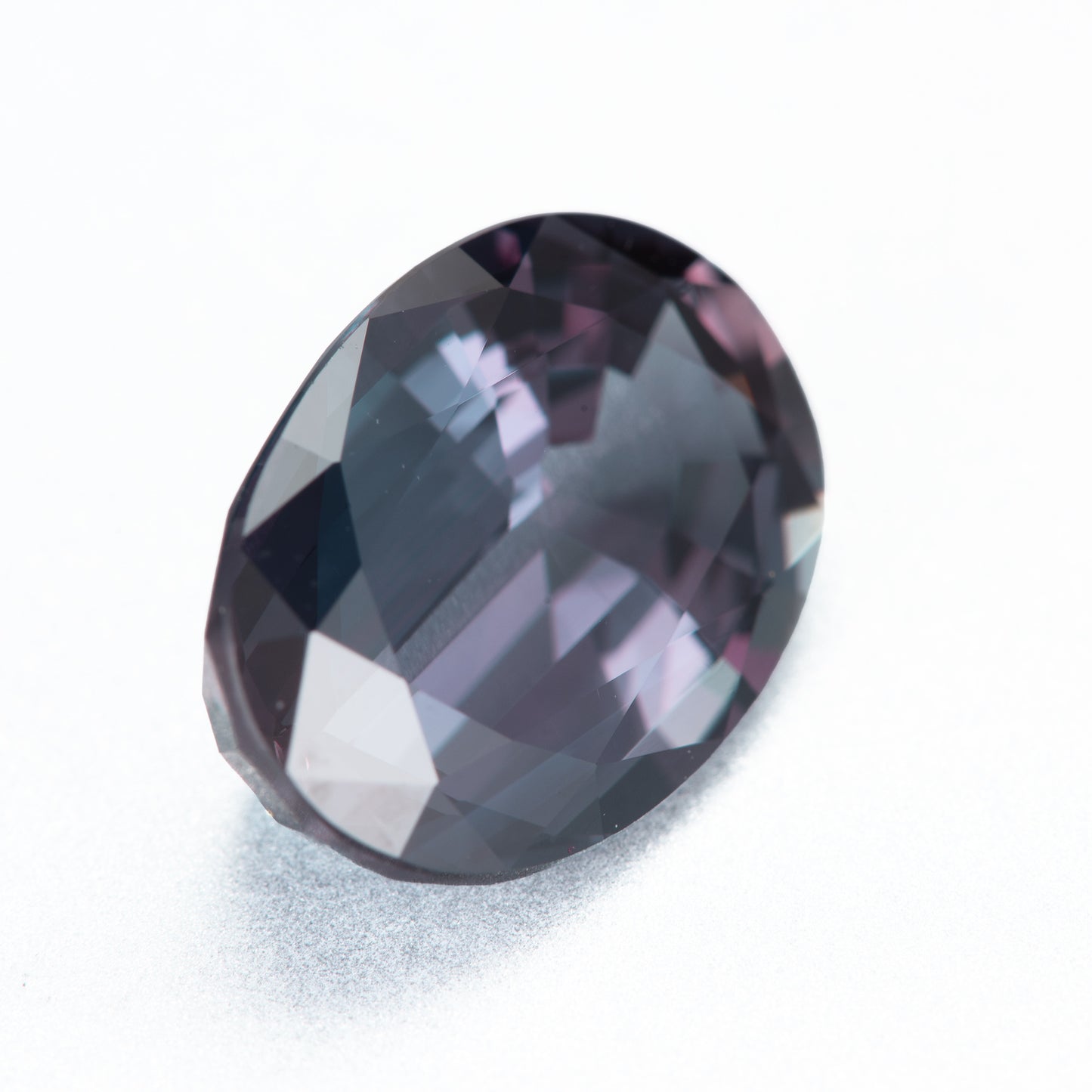 5.92ct アレキサンドライト オーバルシェイプ ルース, スリランカ産 GIAレポート付き