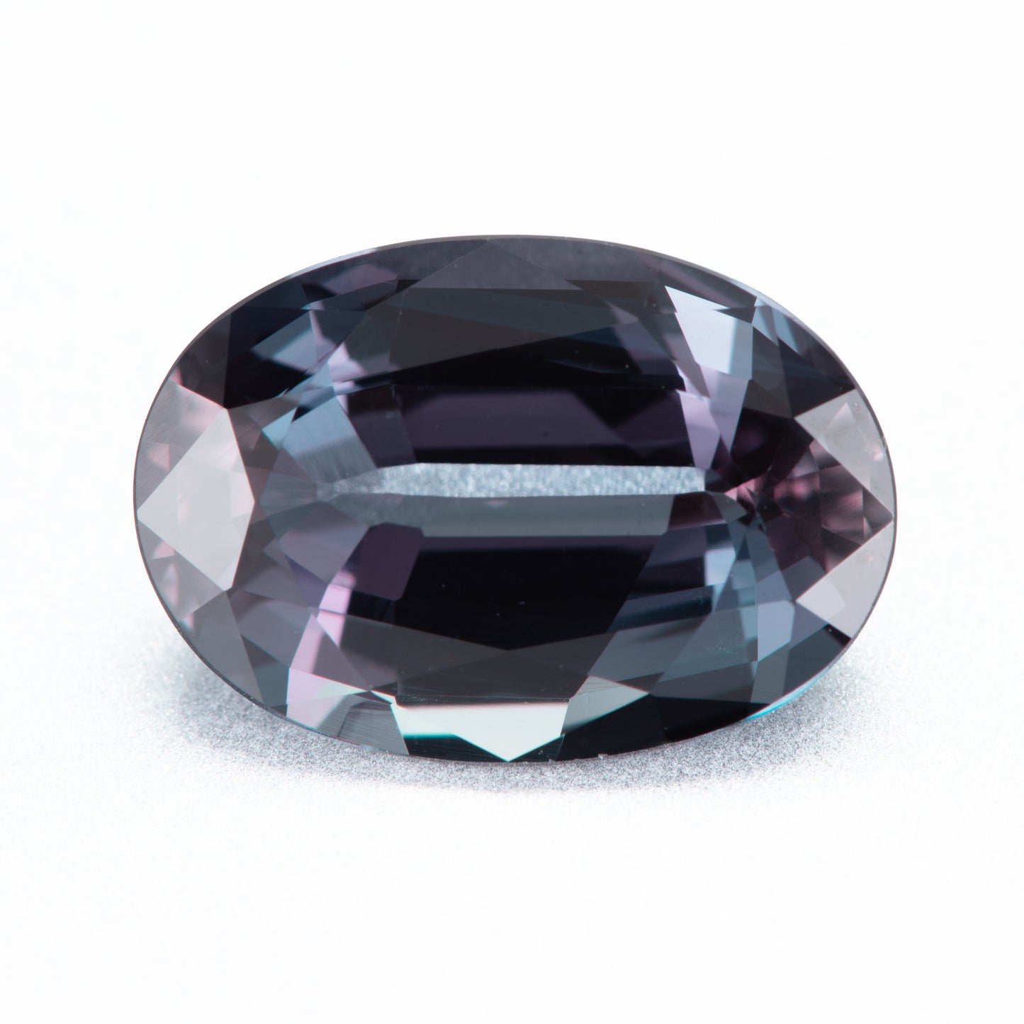 5.92ct アレキサンドライト オーバルシェイプ ルース, スリランカ産 GIAレポート付き