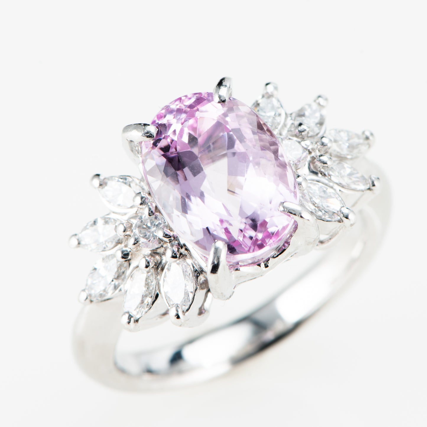 ピンクトパーズプラチナ製リング To: 4.35ct D:0.62ct Pt900