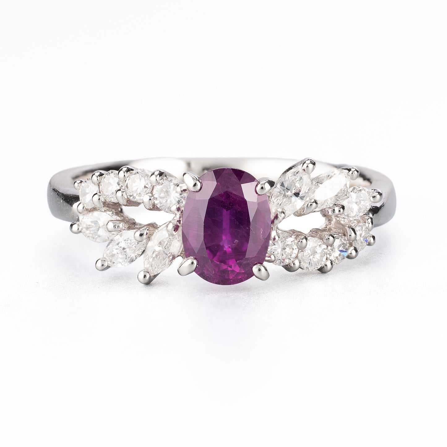 マダガスカル産ルビーxダイヤモンド　プラチナ製リング  R: 0.96ct D:0.45ct Pt900　GIA