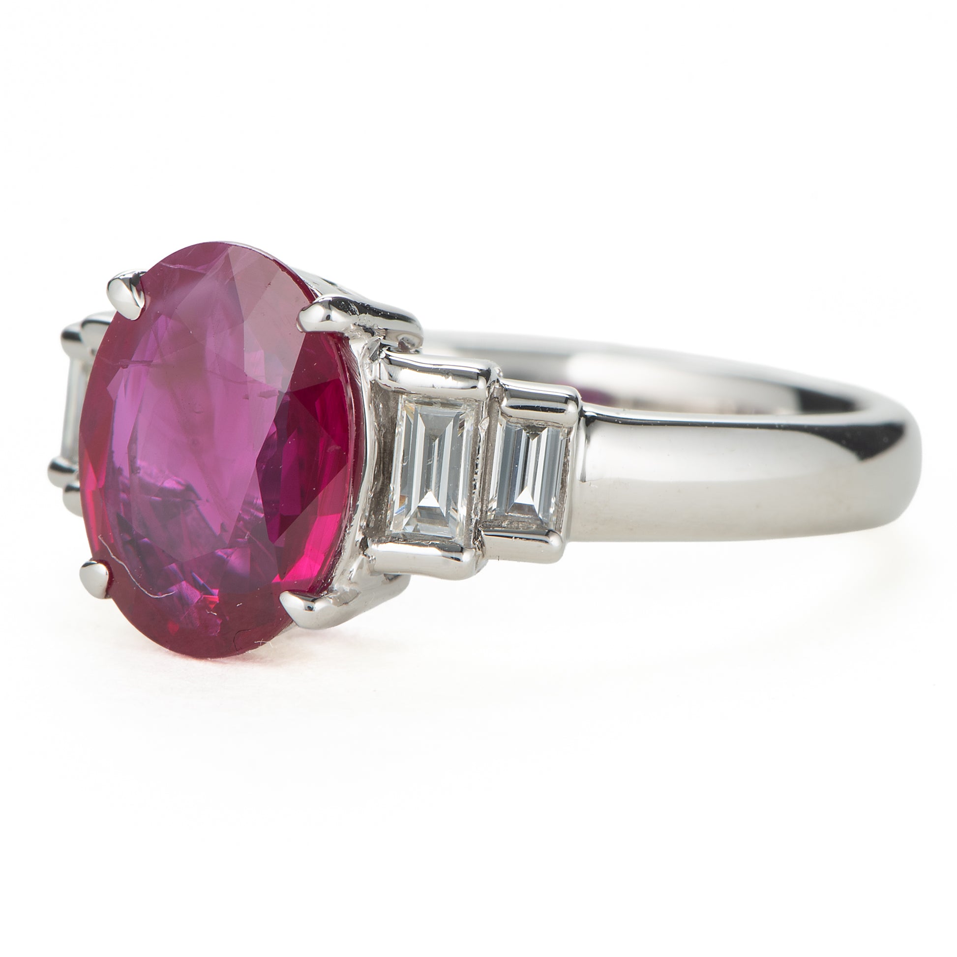 ステップ ルビーxダイヤモンド プラチナ製リング R: 2.01ct D: 0.31ct Pt900 GIA