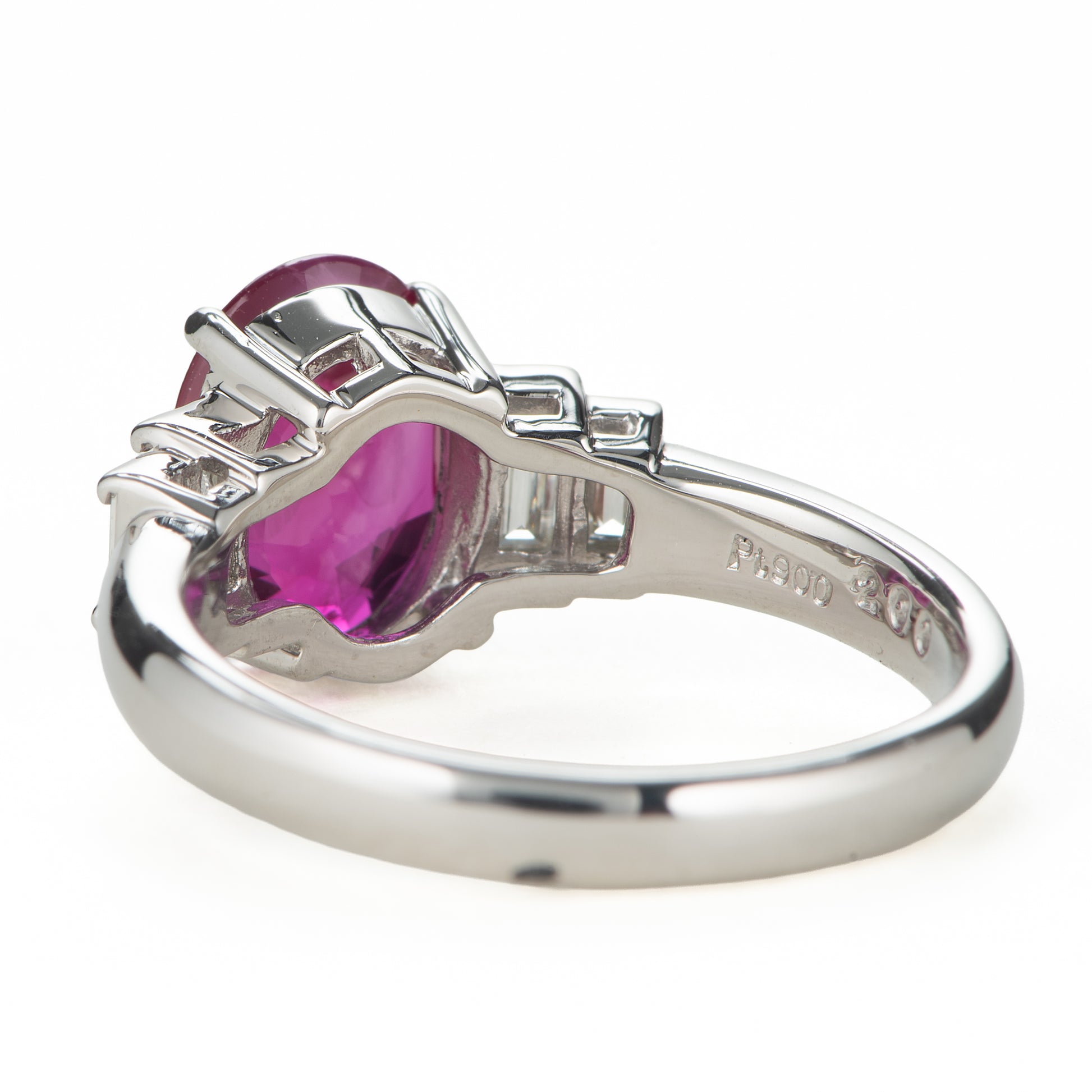 ステップ ルビーxダイヤモンド プラチナ製リング R: 2.01ct D: 0.31ct Pt900 GIA