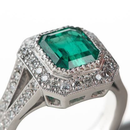 2ct コロンビア産エメラルドプラチナリング E2.08ct D:0.65ct Pt900 GIA