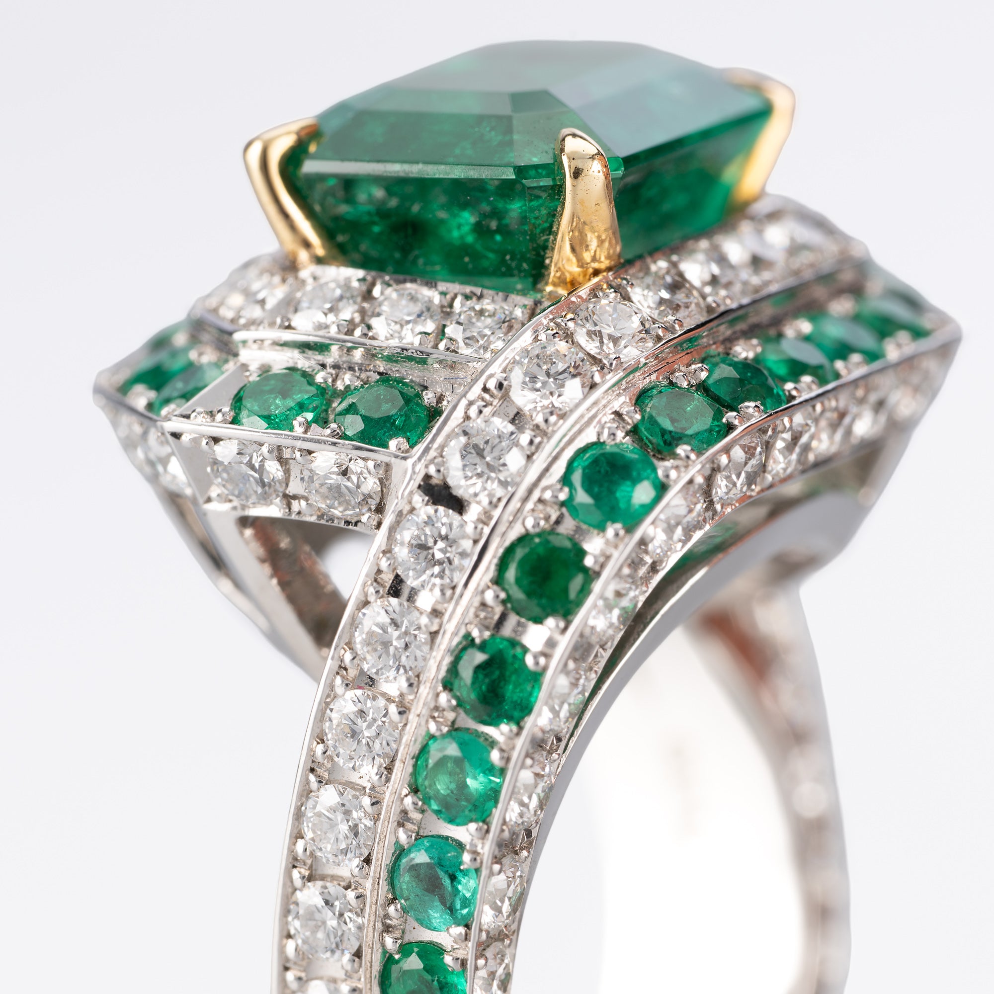 5ct コロンビア産エメラルドプラチナリング GIAレポート(E:5.43ct