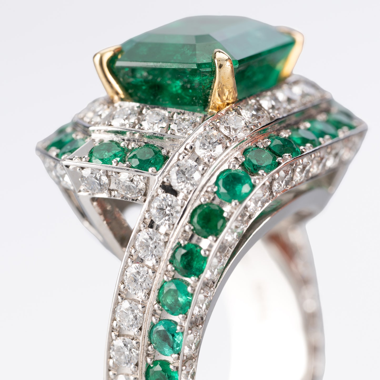 5ct コロンビア産エメラルドプラチナリング GIAレポート(E:5.43ct Pt950)