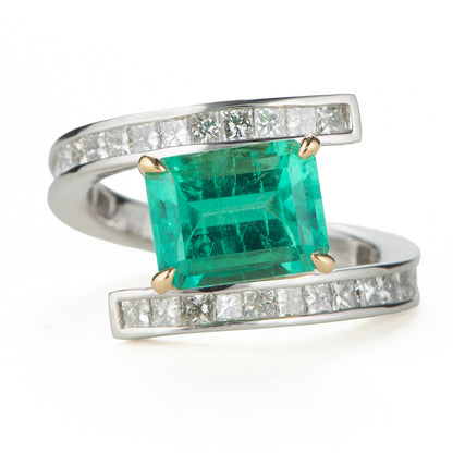 2.61ct コロンビア産エメラルドxダイヤモンド プラチナ製リング E:2.61ct D:1.10ct Pt950/K18YG GIA