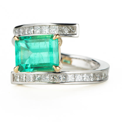 2.61ct コロンビア産エメラルドxダイヤモンド プラチナ製リング E:2.61ct D:1.10ct Pt950/K18YG GIA