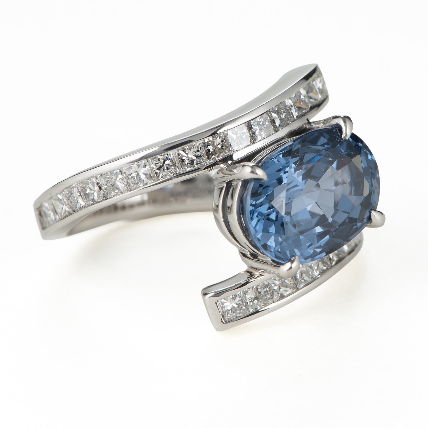 4.60ct バイオレティッシュブルースピネルxダイヤモンドプラチナ製リング SP:4.60ct D:1.09ct Pt950 GIA