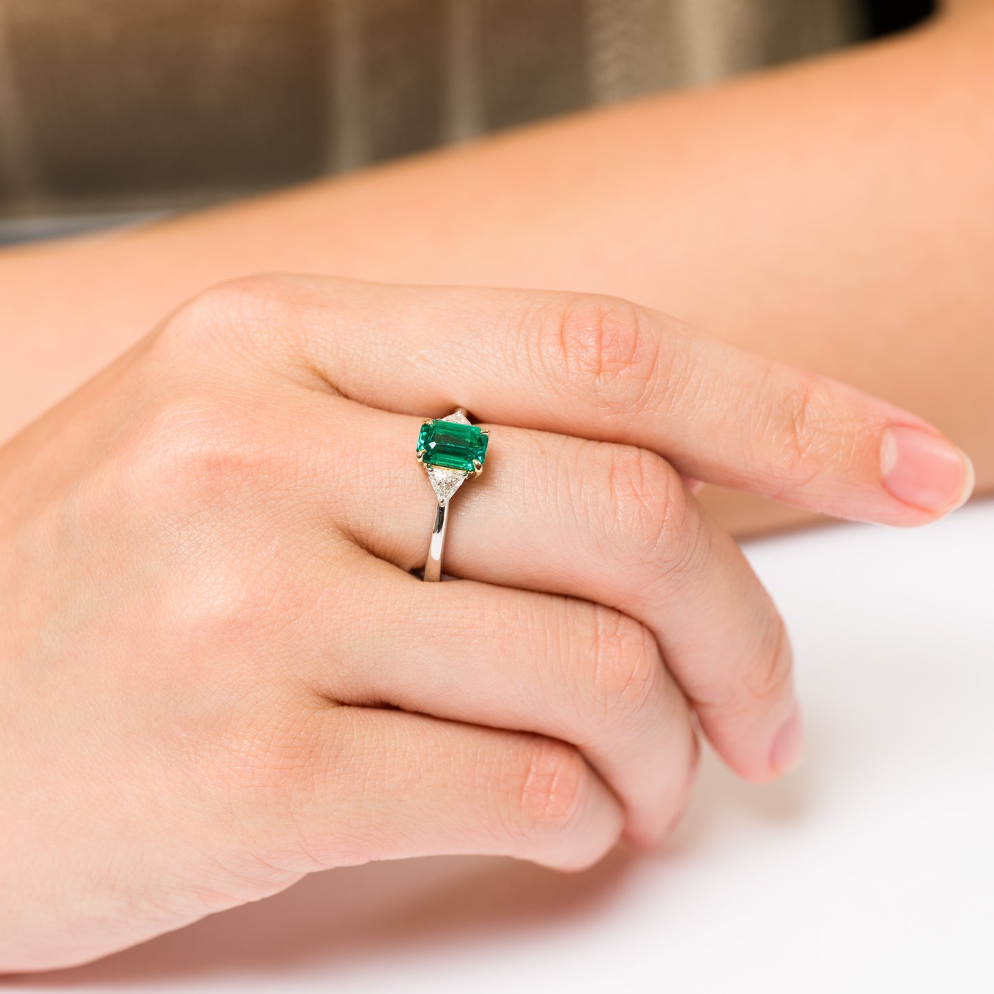 0.92ct コロンビア産エメラルドxダイヤモンド プラチナ製リング E:0.92ct D:0.24ct Pt950/K18YG GIA