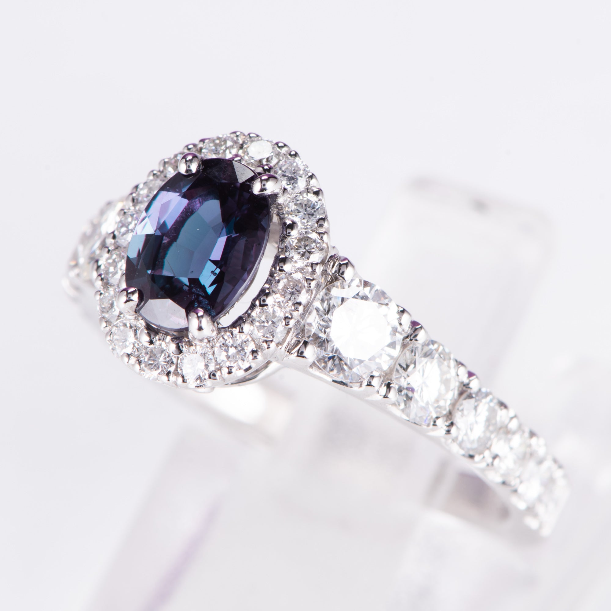 0.88ct アレキサンドライトダイヤモンドリング Al 0.88ct D1