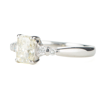 ライトイエローダイヤモンドダイヤモンド プラチナリング D: 1.021ct D: 0.11ct Light yellow VS2 Pt900 CGL