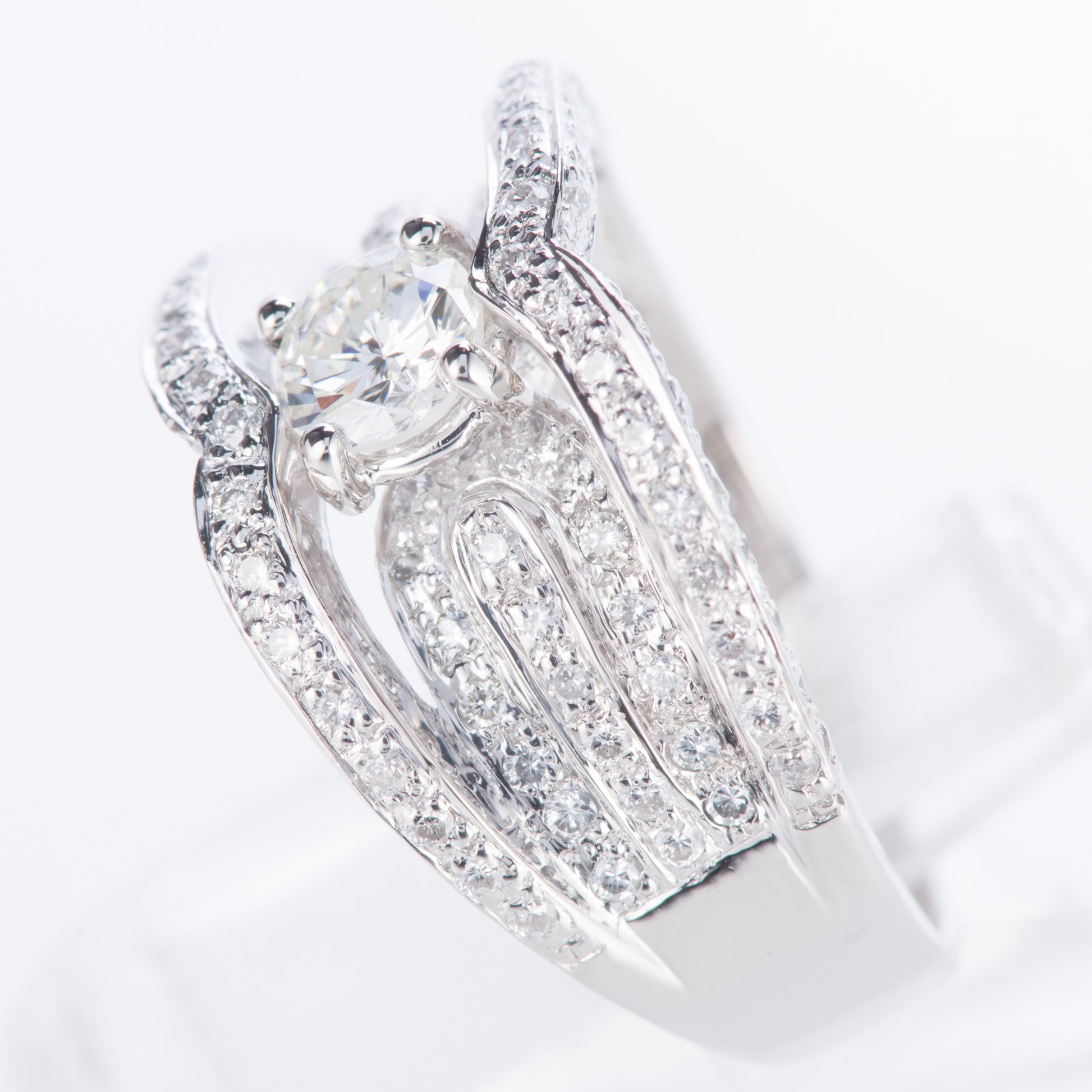 パヴェ ダイヤモンド プラチナリング 1.11twct (D: 0.503ct D: 0.61ct) Pt900 CGL