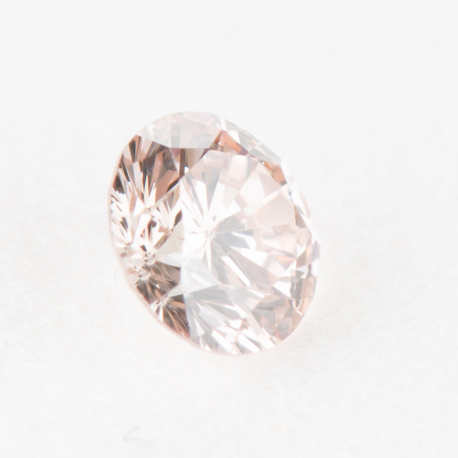 0.119ct, ファンシーライトオレンジ―ピンクダイヤモンド, SI2, ラウンド, CGL