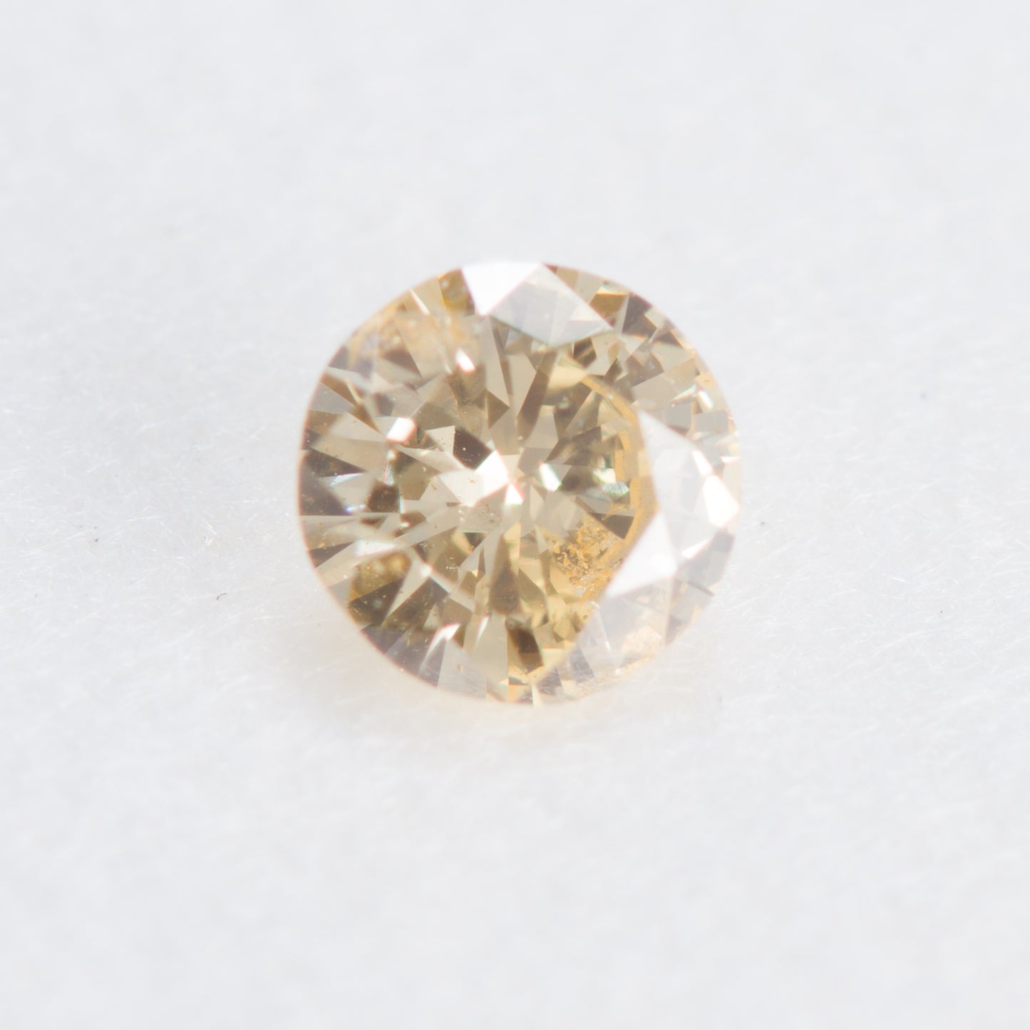 0.100ct, ファンシーライトオレンジイエローダイヤモンド, SI2, ラウンド, CGL