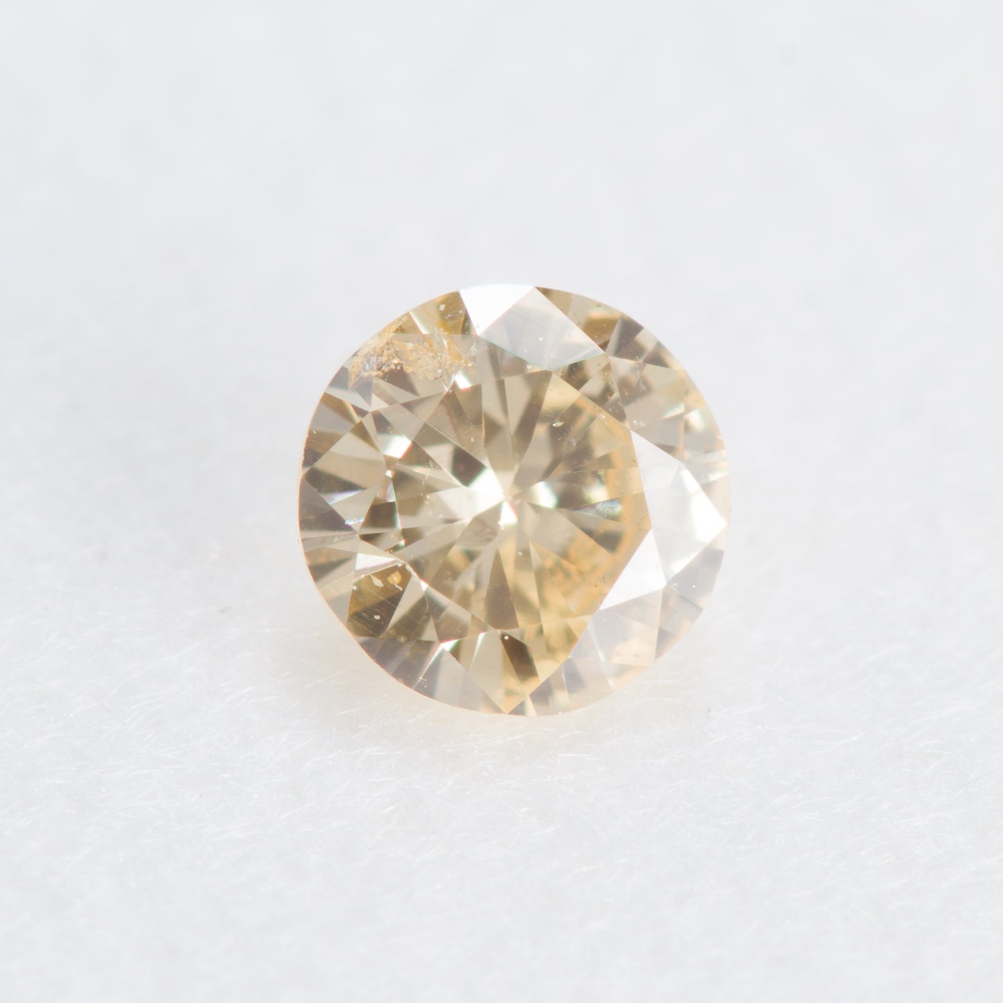 0.100ct, ファンシーライトオレンジイエローダイヤモンド, SI2, ラウンド, CGL