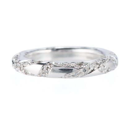 ライン　エタニティーホワイトゴールドリング 0.63ct (複製) 別角度からの画像