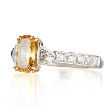 1ct ファンシービビッドイエローダイヤモンドリング 1.00ct GIA