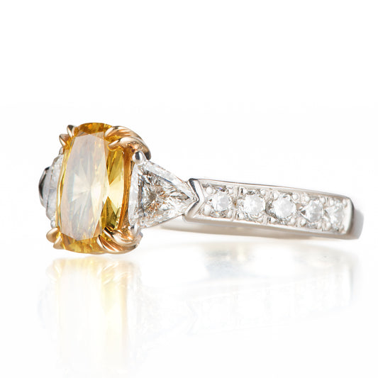 1ct ファンシービビッドイエローダイヤモンドリング 1.00ct GIA