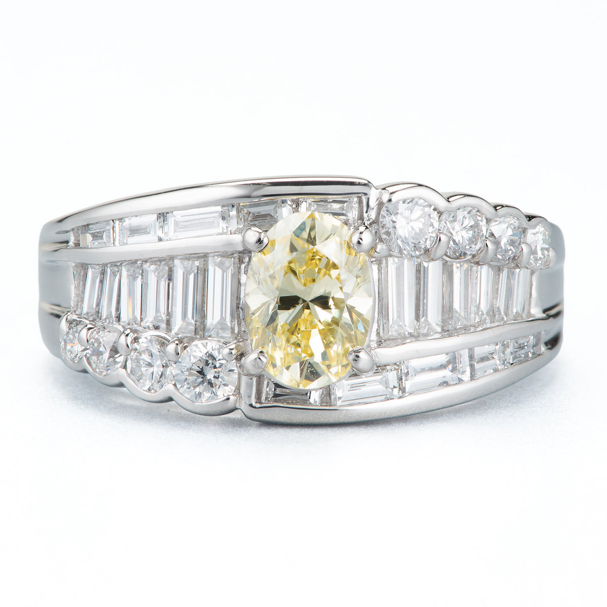 ファンシーイエローダイヤモンド プラチナリング D: 0.79ct D: 1.08ct 