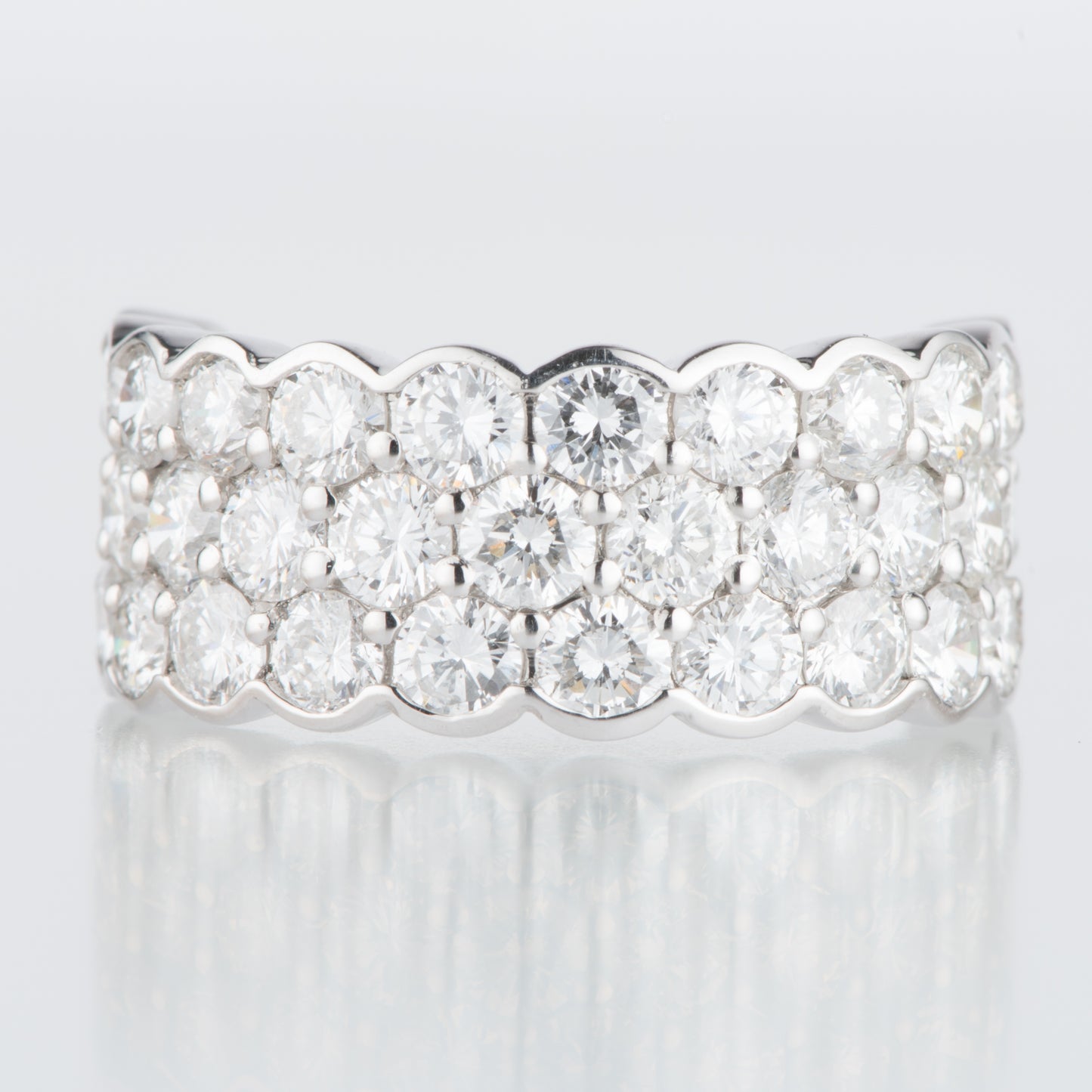 4.13ct ダイヤモンド　パヴェリング プラチナ製