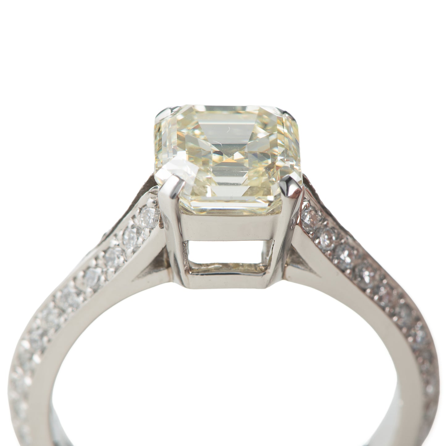 2ctスクエアカットダイヤモンド Very Light Yellow VS1 プラチナ製リング D: 2.04ct 0.46ct Pt900 GIA