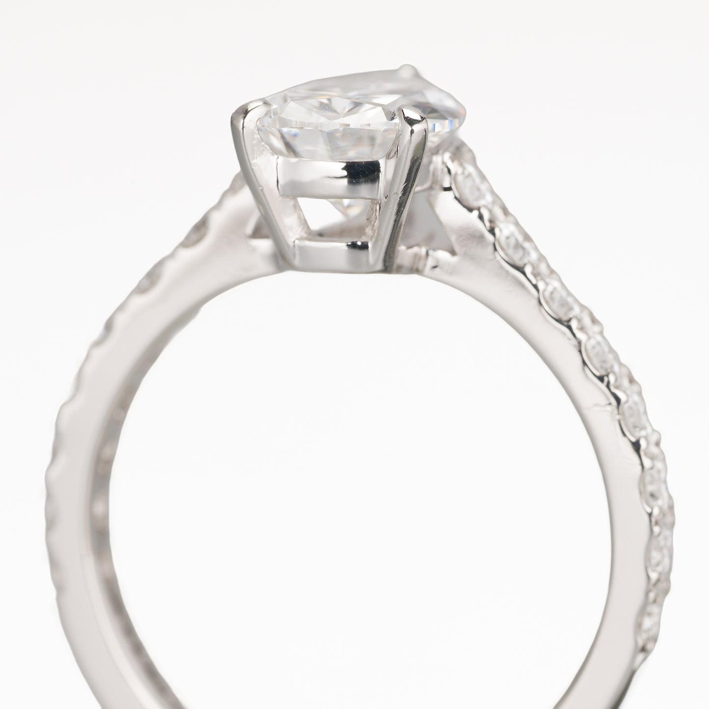 ZUISHO | ペアシェイプ ダイヤモンド 1.73ct Dカラー IF GIA鑑定書付 プラチナ950 リング ダイヤモンド 0.52ct F+ VS+ H&C