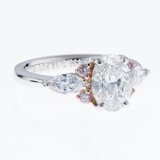 2ct オーバルダイヤモンドプラチナリング(2.01ct E VS2 0.52/0.165 GIA)