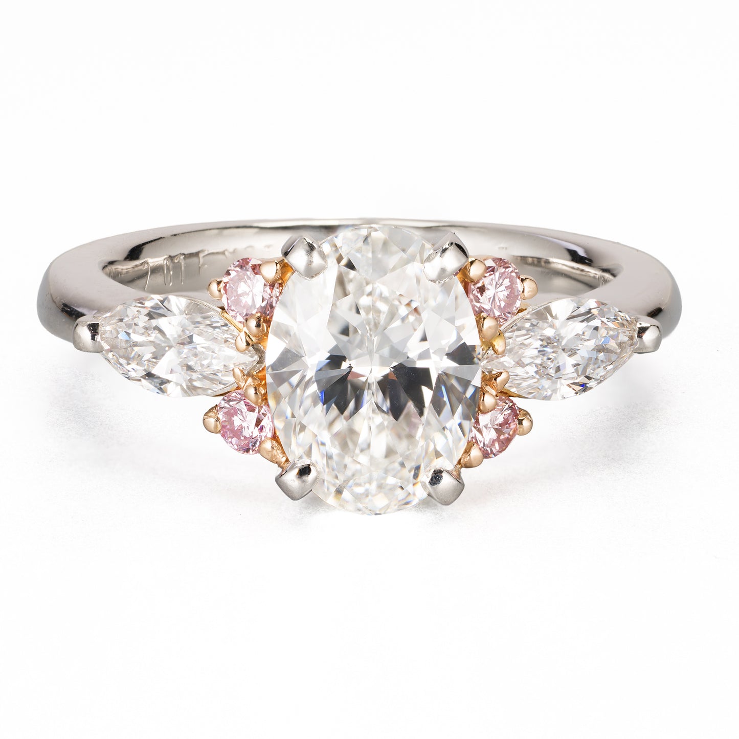 ZUISHO | 2.01ct オーバルダイヤモンドプラチナリング(2.01ct E VS2 0.52/0.165 GIA)Pt950/K18PG