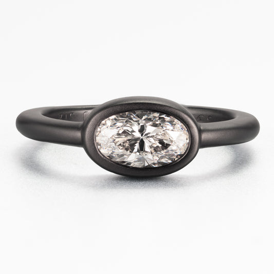 ZUISHO |  オーバルカット ダイヤモンド 1.05ct Dカラー SI2 GIAレポート付 プラチナ950 ブラックコーティング リング ベゼルセッティング 