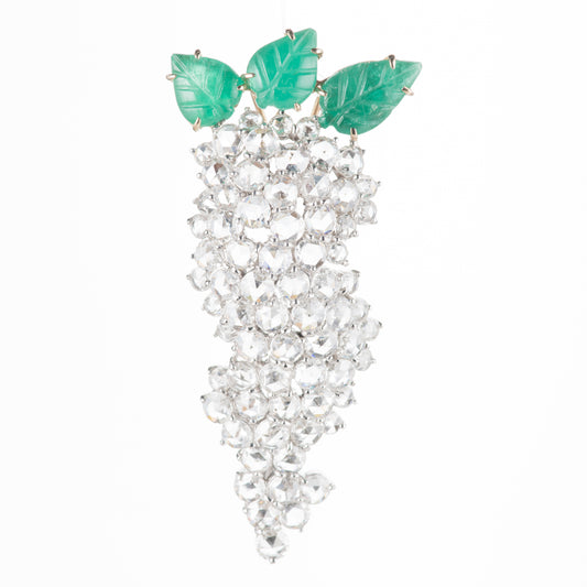 ローズカットダイヤモンド カービングエメラルドグレープブローチ(D: 6.78ct E:4.79ct