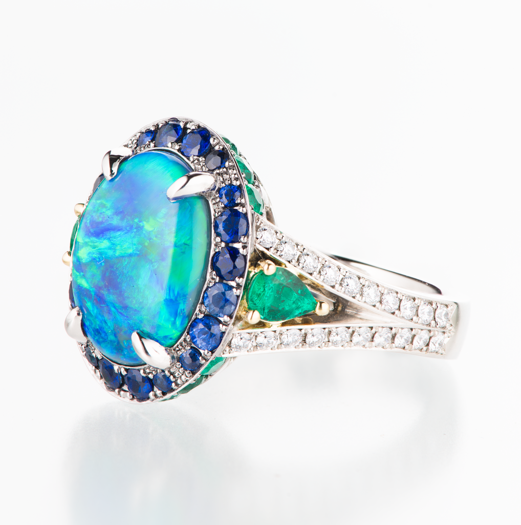 オパール プラチナリング 5ct ブラックオパールプラチナリング O:5.41ct E:1.02 S:0.73 D