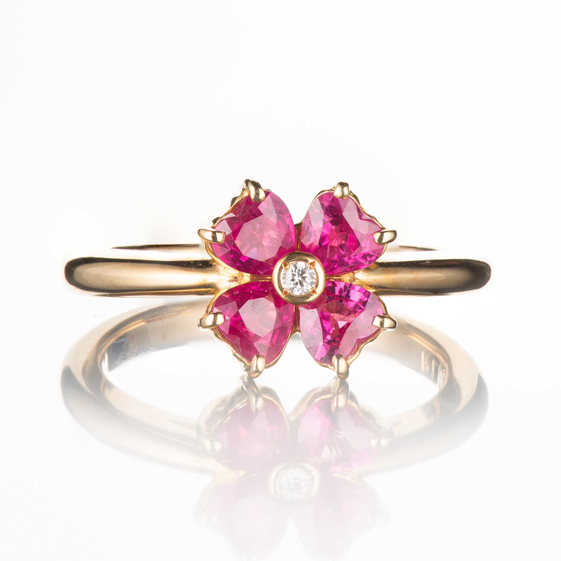 ルビーフラワーリング K18YG R:1.1CT D:0.01CT イエローゴールド製