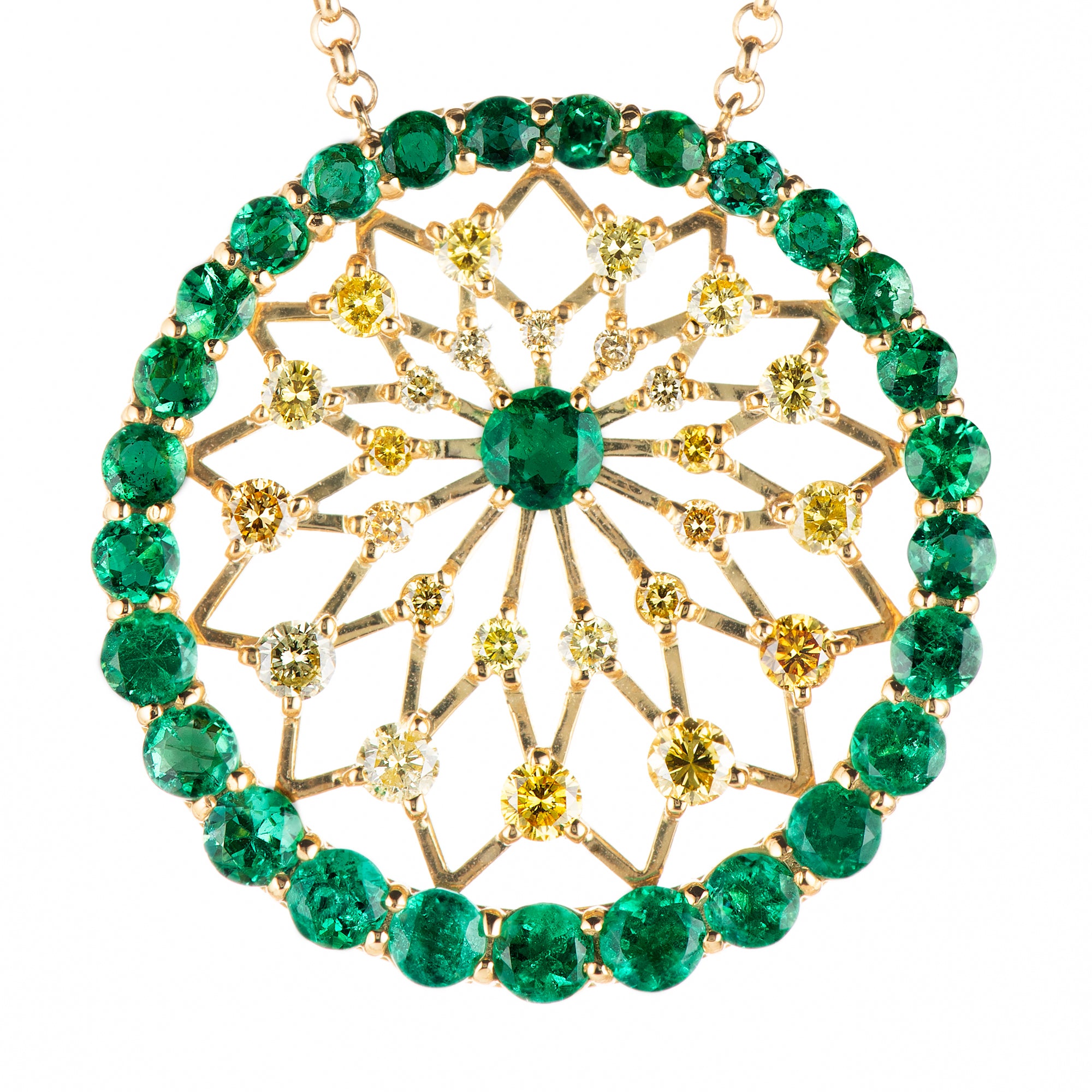 K１８コロンビア産エメラルド　ペンダント５x４mm 4ctコロンビア産エメラルド イエローゴールドペンダント E:4.18