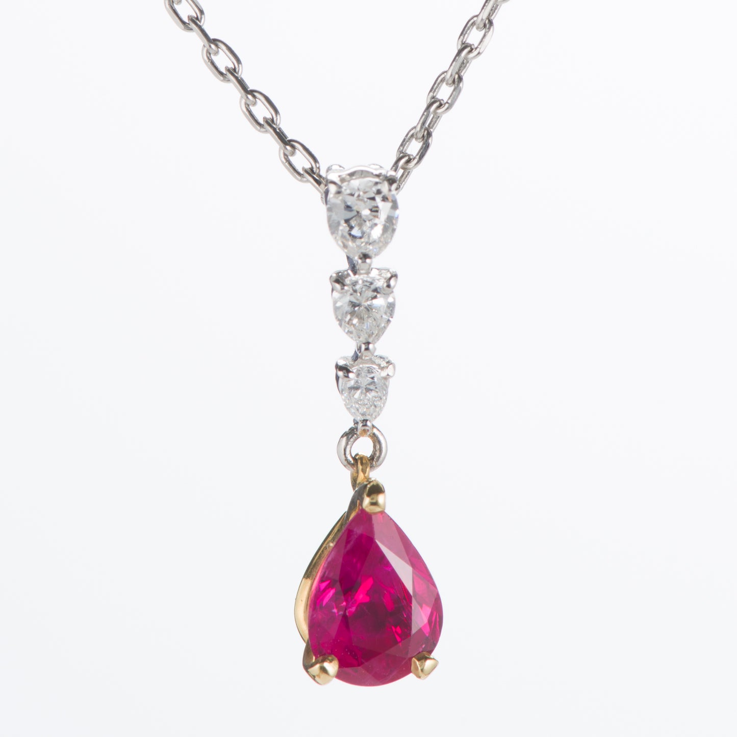 1.22ct ルビーxダイヤモンドプラチナペンダント ( R1.22ct D0.30ct K18YG/Pt900/Pt850)