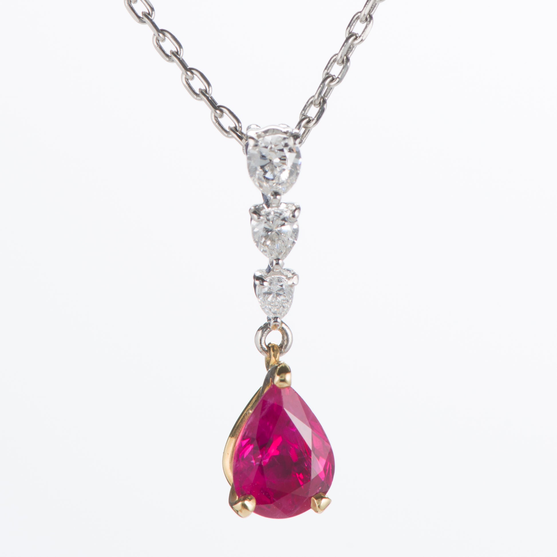 1.22ct ルビーxダイヤモンドプラチナペンダント ( R1.22ct D0.30ct K18YG/Pt900/Pt850)