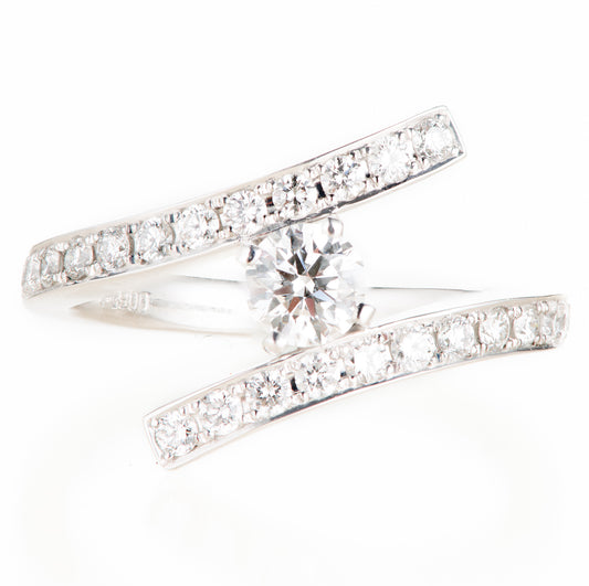 0.32ct F VVS2 エンゲージダイヤモンドリング(0.32/0.49ctGIA Pt900)