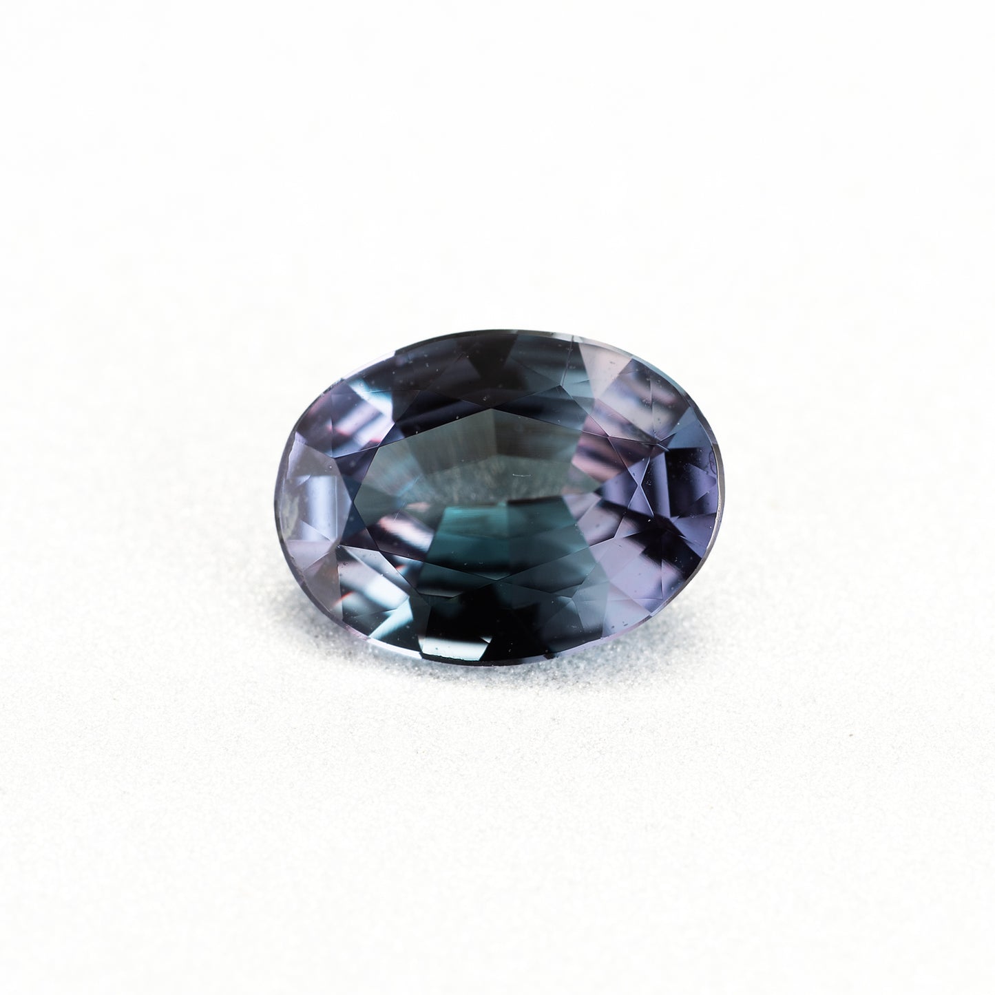アレキサンドライトルース 0.33ct ブラジル産 正面画像
