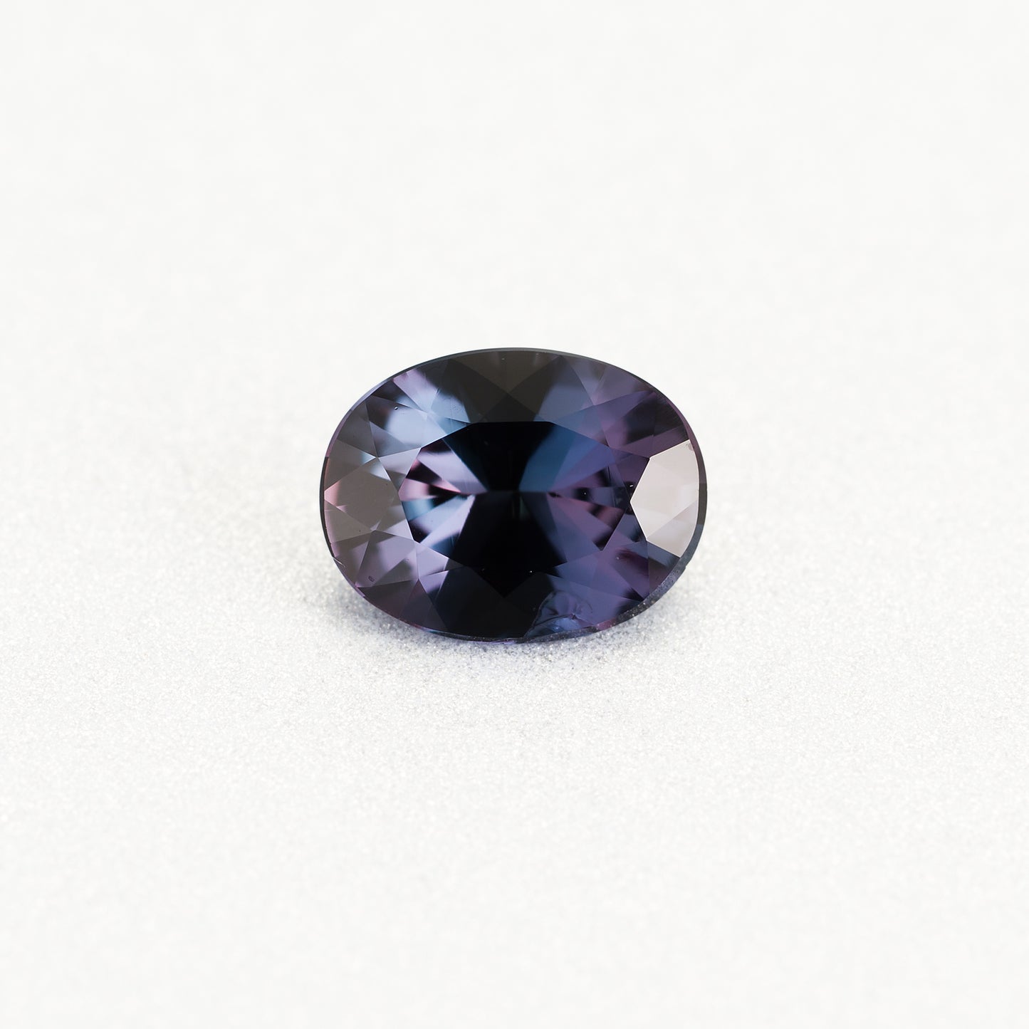 アレキサンドライトルース 0.24ct ブラジル産 正面画像