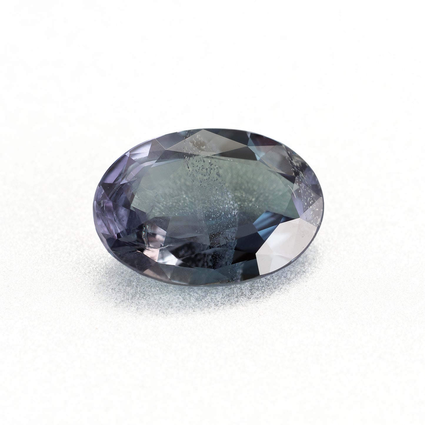 アレキサンドライトルース 0.52ct ブラジル産 正面画像