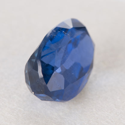 1.91ct, 非加熱ブルーサファイア オーバルシェイプ ルース, GIA
