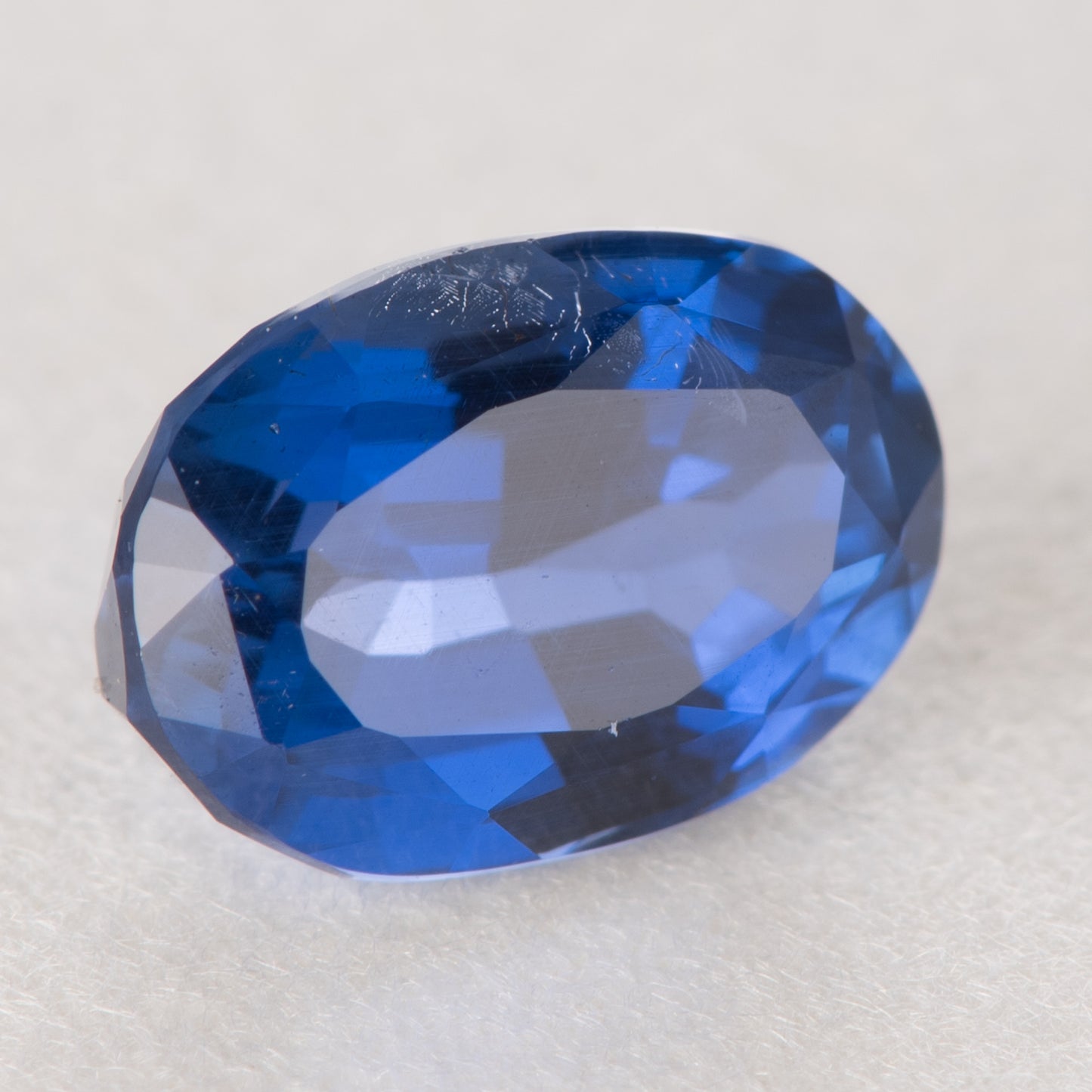 1.91ct, 非加熱ブルーサファイア オーバルシェイプ ルース, GIA