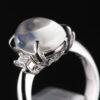 スリーストン ブルームーンxダイヤモンド プラチナリング Bm: 4.73 ct D: 0.3ct Pt900