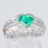 エメラルドxダイヤモンド プラチナリング E: 0.8 ct D: 0.65ct Pt900 - 画像 (2)