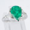 スリーストーン エメラルドxダイヤモンド プラチナリング E: 2.46 ct D: 0.71ct Pt900