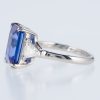 スリーストーン タンザナイトxダイヤモンド プラチナリング Ta: 4.89 ct D: 0.42ct Pt900