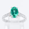 エメラルドxダイヤモンド プラチナリング E: 1.32 ct D: 0.5ct Pt900