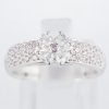 ダイヤモンド プラチナリング D: 0.43ct 0.25ct Pt900 フラワー