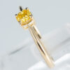 0.50ct ファンシービビッドイエローダイヤモンドリング 0.50ct SI1 GIA - 画像 (6)