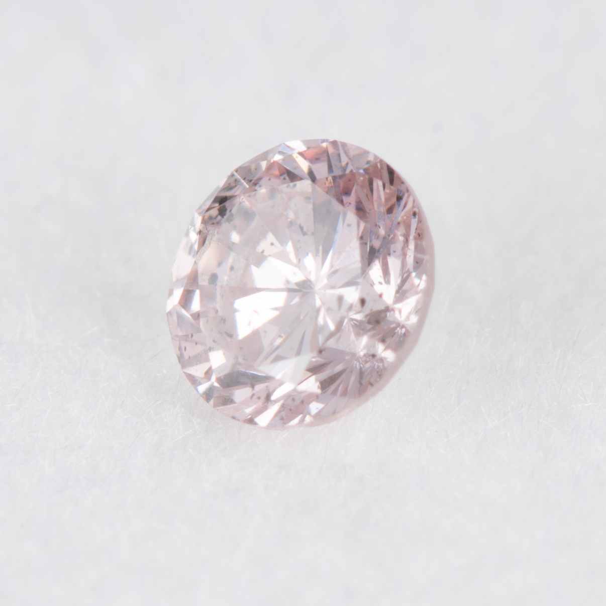 0.085ct ファンシーライトパープリッシュピンクダイヤモンド ルース, Fancy Light Purplish Pink, I1, CGL – 株式会社瑞勝 | ZUISHO Diamonds 0.085ct ファンシーライトパープリッシュピンクダイヤモンド ルース, Fancy Light Purplish Pink, I1, CGL – 株式会社瑞勝 | ZUISHO Diamonds